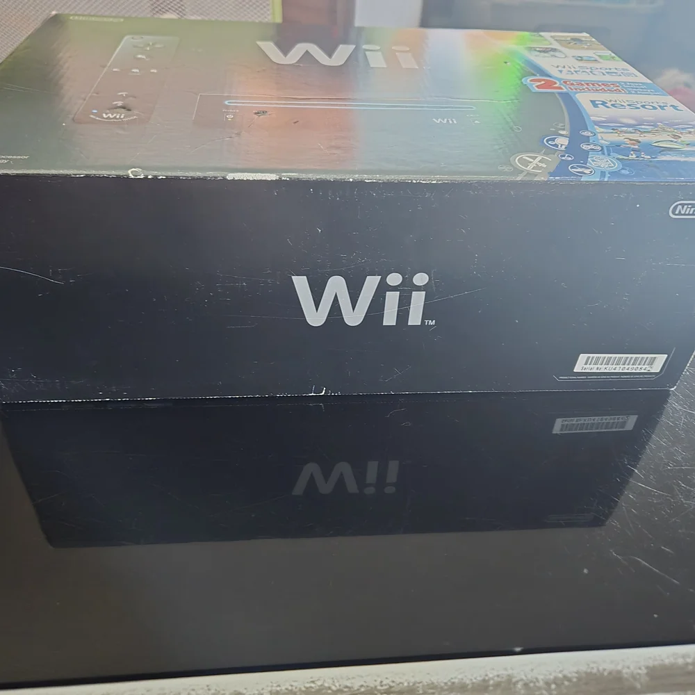 Nintendo Wii Console Bundle Black with Blue Accents